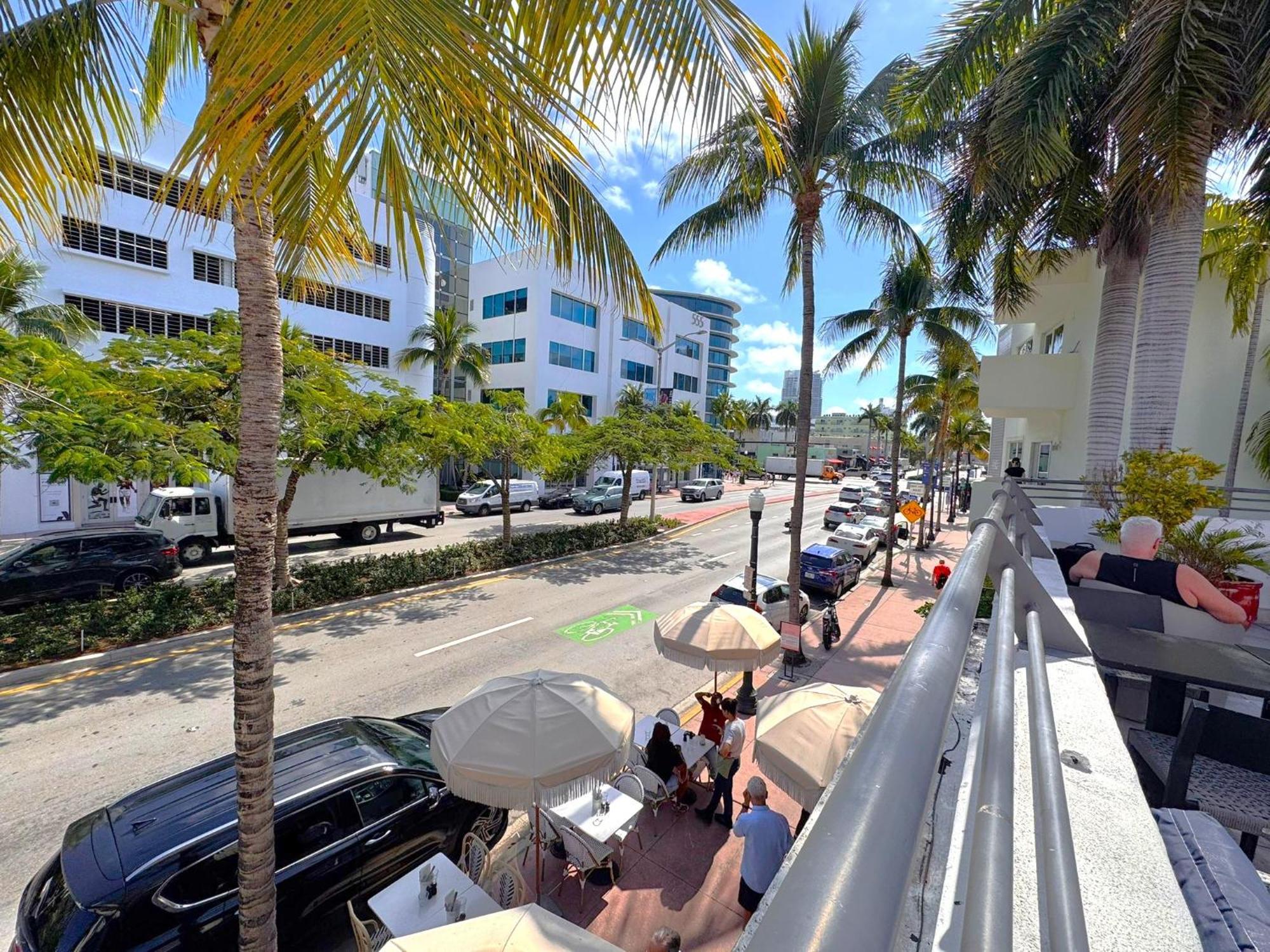 The Cove By Renzzi (Adults Only) Hotel Miami Beach Bagian luar foto